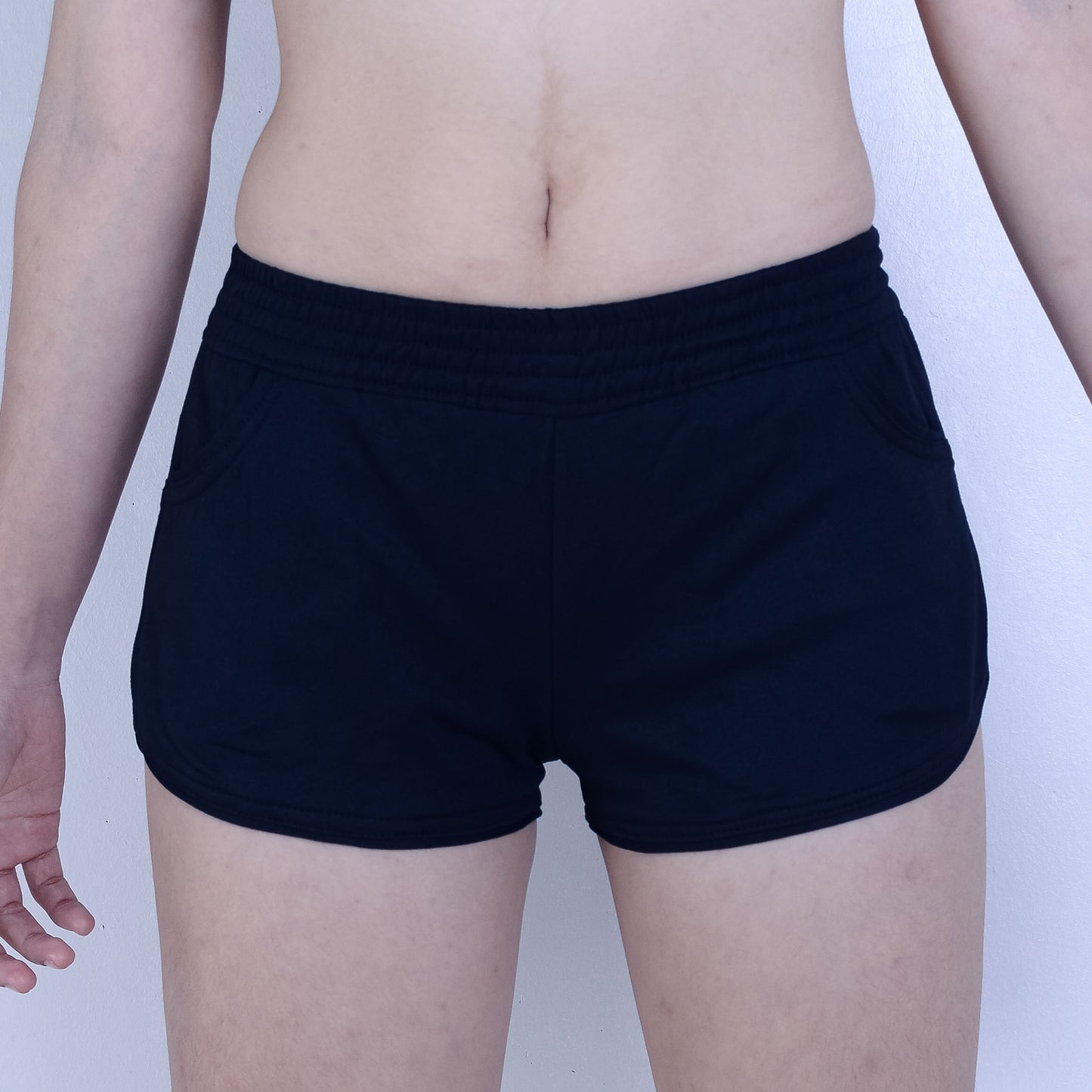 Endurance Low-Rise Lined Shorts with Pockets