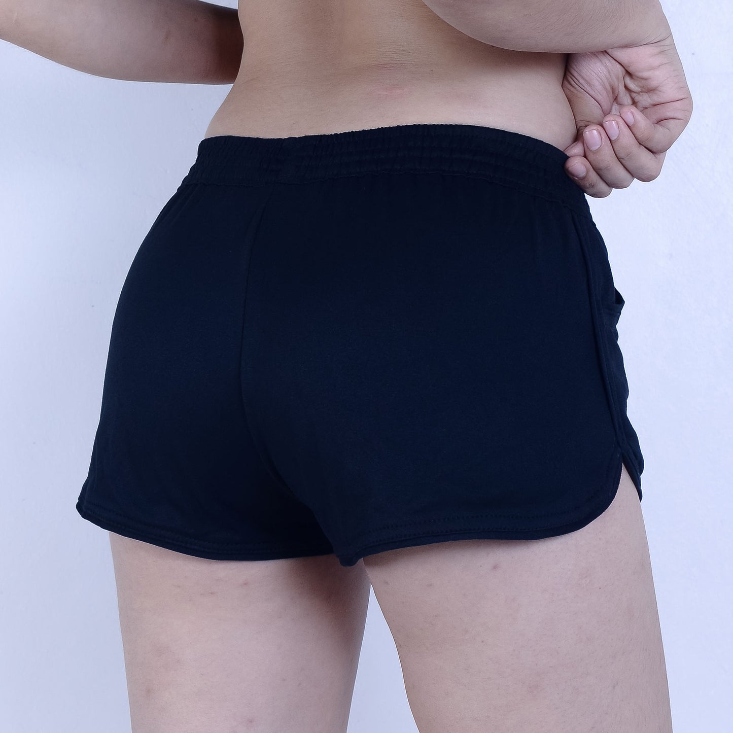 Endurance Low-Rise Lined Shorts with Pockets