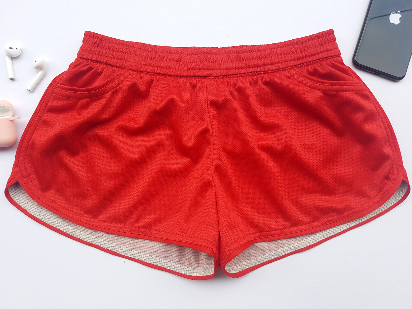 Scarlet Shorts